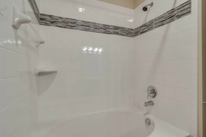 Merritt-McGowan-Manor 073